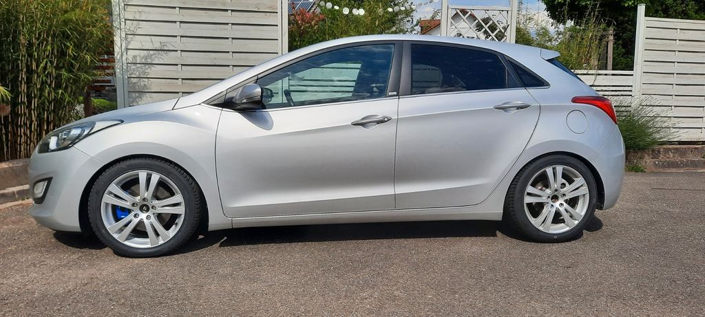 Hyundai i30 49.250 km 11.400 &euro; Achern 77855