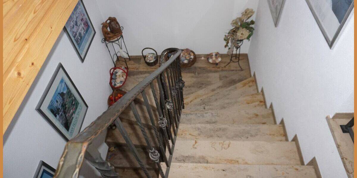 Einfamilienhaus Zell am Harmersbach Zell - 8 Zimmer, 222 m&sup2;, 769.000&euro; | Angebot:26816491