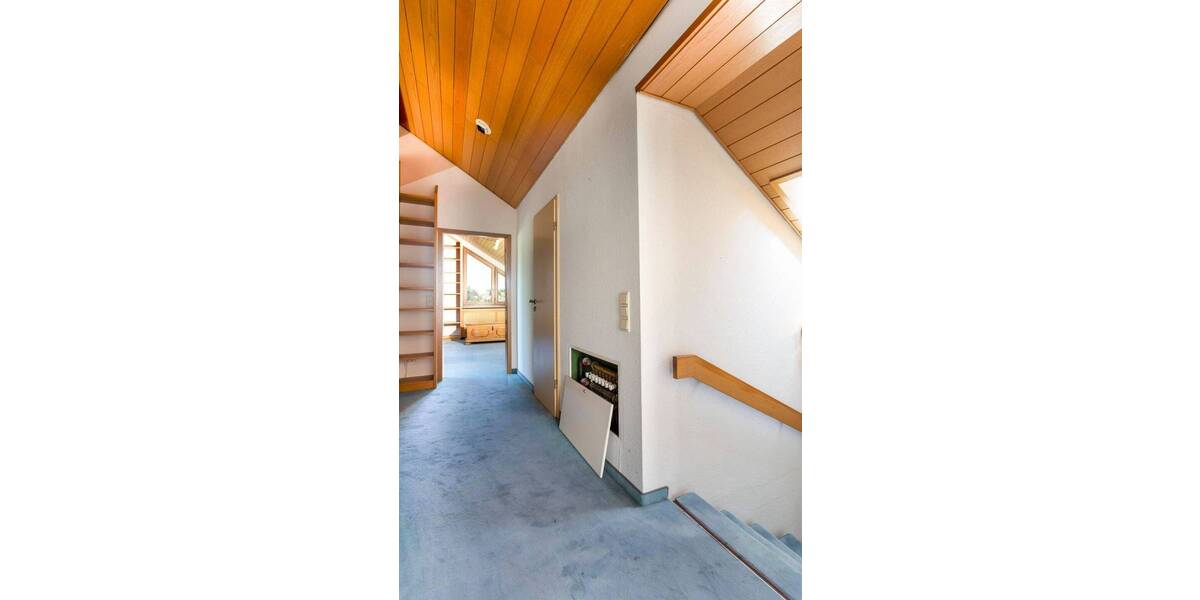 Etagenwohnung Lahr - 6 Zimmer, 222 m&sup2;, 465.000&euro; | Angebot:26641776