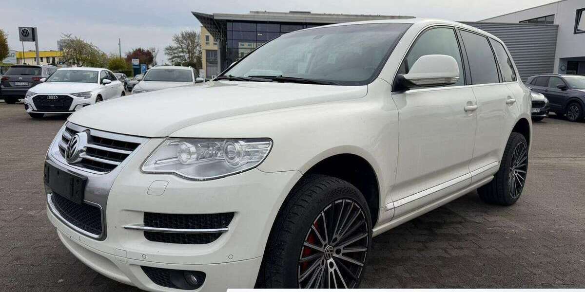 VW Touareg 212.000 km 9.990 &euro; Achern 77855