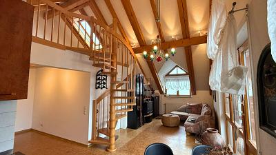 ELEGANTES DACHGESCHOSS MIT GALERIECHARME - Etagenwohnung Sasbachwalden | Angebot:26093907