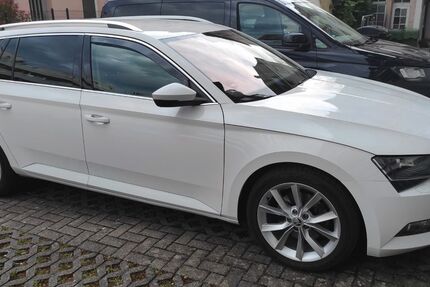 Skoda Superb 158.500 km 17.500 &euro; Lahr 77933