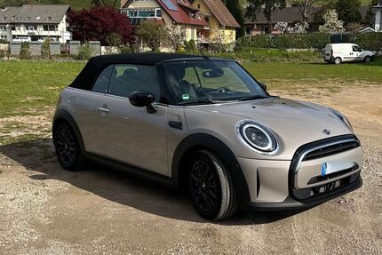 Mini Cooper Cabrio 33.240 km 27.890 &euro; Durbach 77770