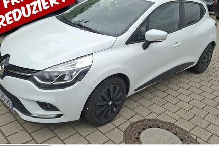 Renault Clio 141.068 km 6.485 &euro; Achern 77855