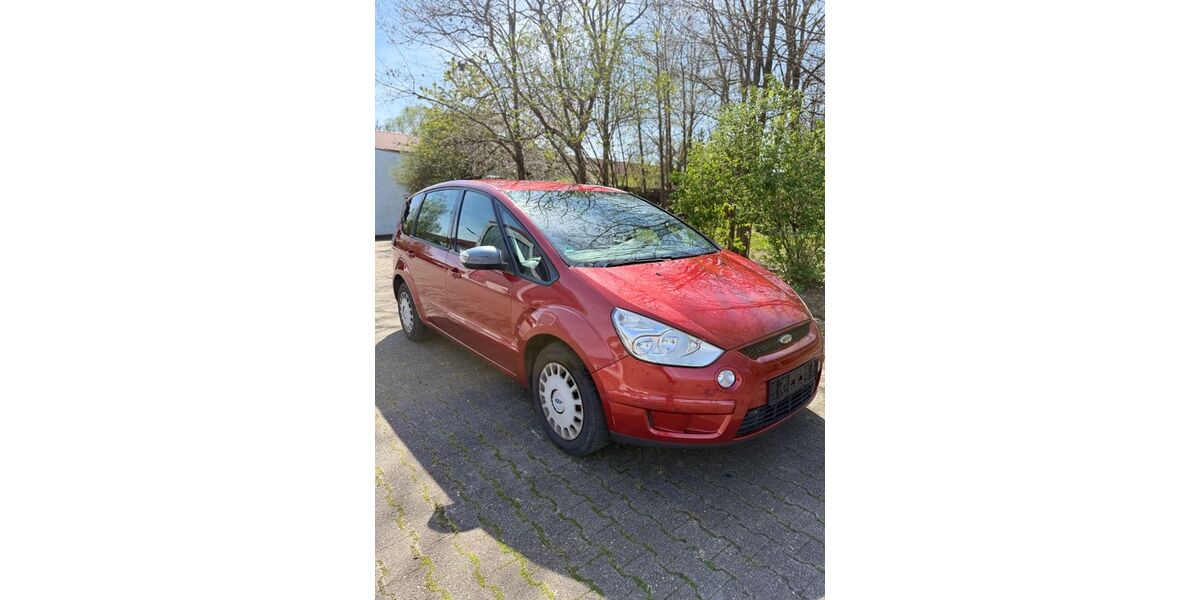 Ford S-Max 169.000 km 1.900 &euro; Renchen 77871