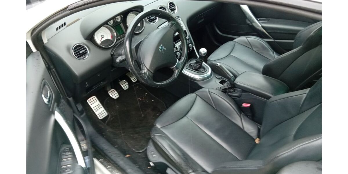 Peugeot 308 141.000 km 3.800 &euro; Offenburg 77654