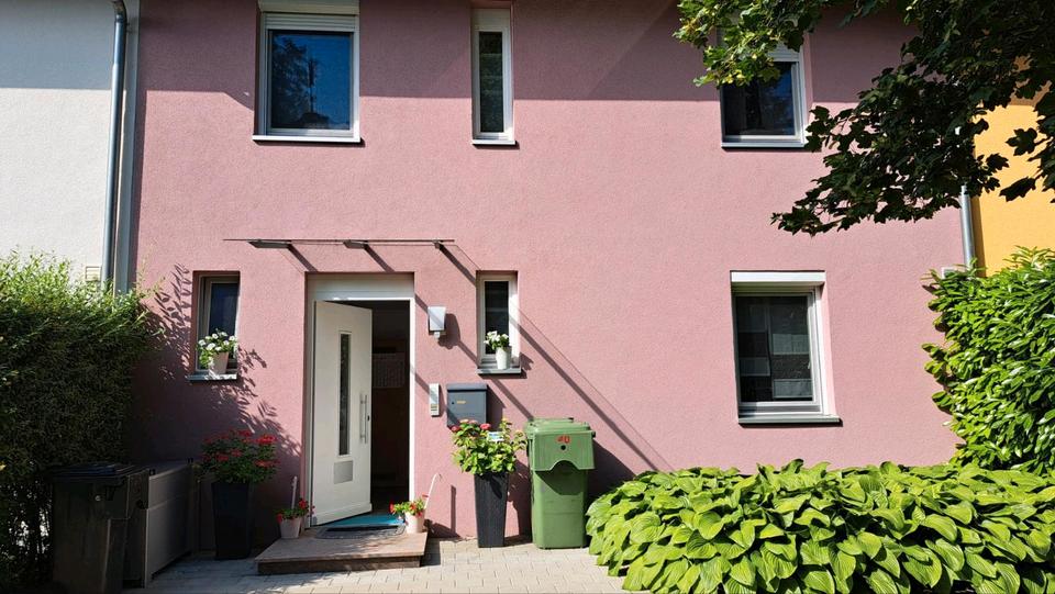 Reihenhaus Lahr (Schwarzwald) - 4 Zimmer, 119 m&sup2;, 399.000&euro; | Angebot:25865452