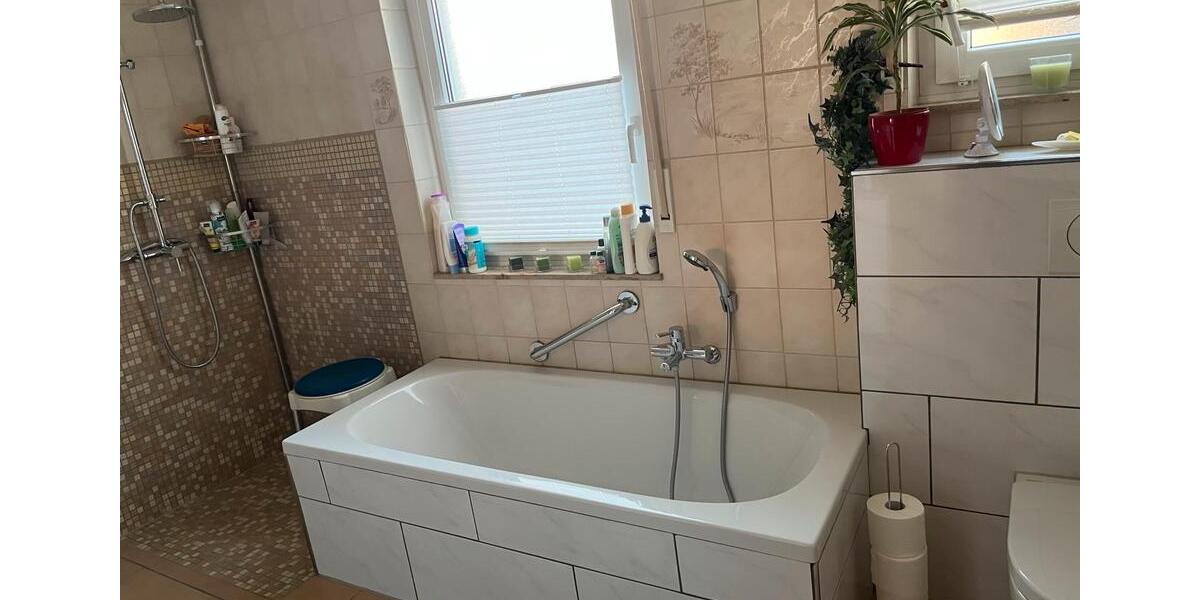 Erdgeschoßwohnung Schutterwald - 3.5 Zimmer, 122 m&sup2;, 355.000&euro; | Angebot:25869346