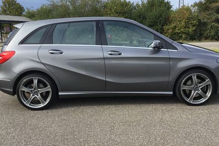 Mercedes-Benz B 250 67.000 km 17.300 &euro; Bühlertal 77830