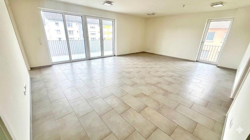 Etagenwohnung Lahr (Schwarzwald) - 3 Zimmer, 95 m&sup2;, 1.090&euro; | Angebot:26013873