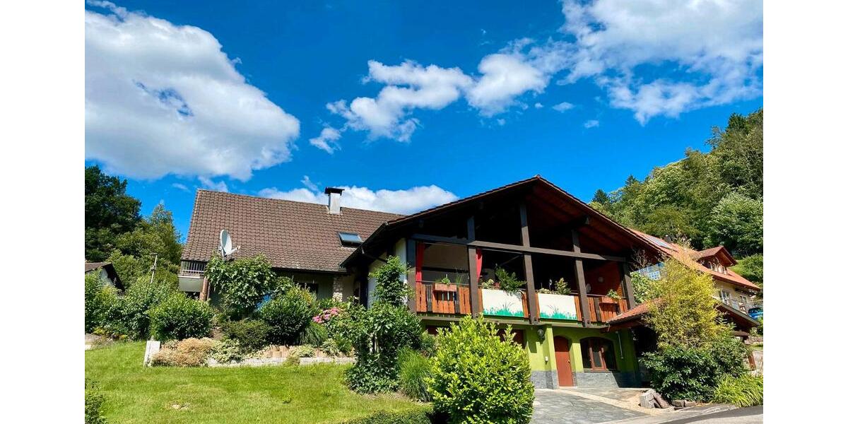 Einfamilienhaus Kappelrodeck - 5 Zimmer, 160 m&sup2;, 550.000&euro; | Angebot:26878996