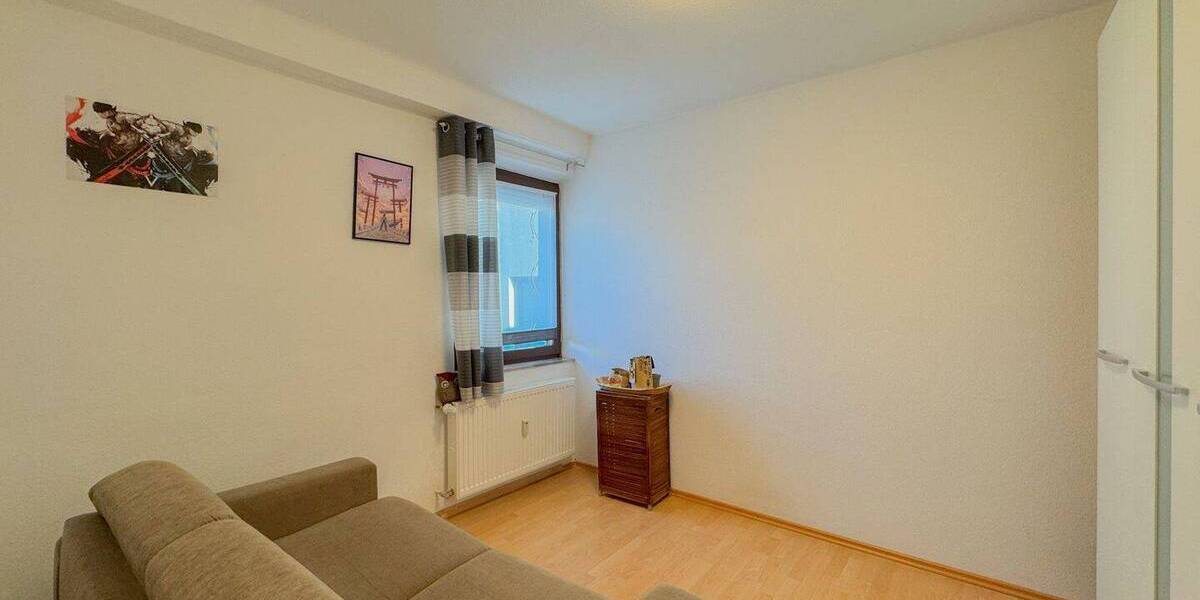 Mehrfamilienhaus, Wohnhaus Friesenheim - 8 Zimmer, 575.000&euro; | Angebot:26080263