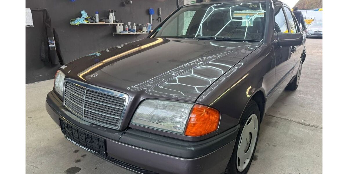 Mercedes-Benz C 180 74.000 km 6.999 &euro; Herbolzheim 79336