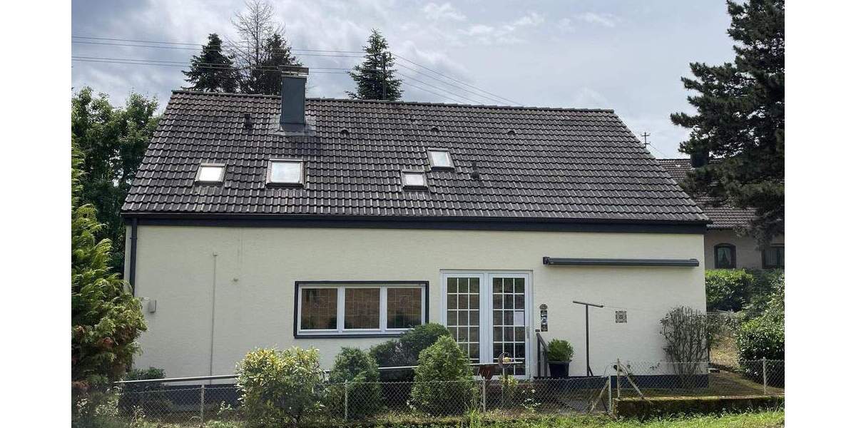 Einfamilienhaus Offenburg Zell-Weierbach - 6 Zimmer, 170 m&sup2;, 480.000&euro; | Angebot:25703651