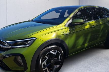 VW Taigo 2.649 km 32.490 &euro; Offenburg- Industriegebiet Elgersweier-Nord 77656