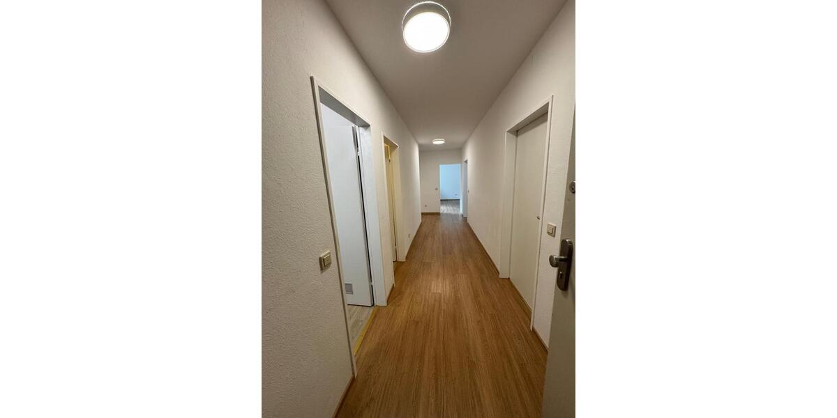 Erdgeschoßwohnung Lahr (Schwarzwald) - 3 Zimmer, 86 m&sup2;, 174.000&euro; | Angebot:25843729