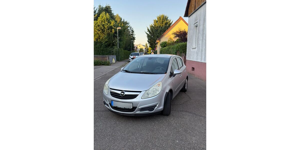 Opel Corsa 131.807 km 2.450 &euro; Kehl 77694