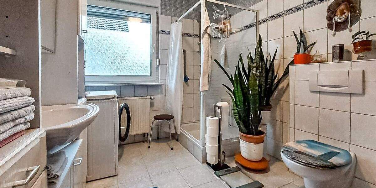 Einfamilienhaus Offenburg Bühl - 6 Zimmer, 125 m&sup2;, 549.000&euro; | Angebot:25694423