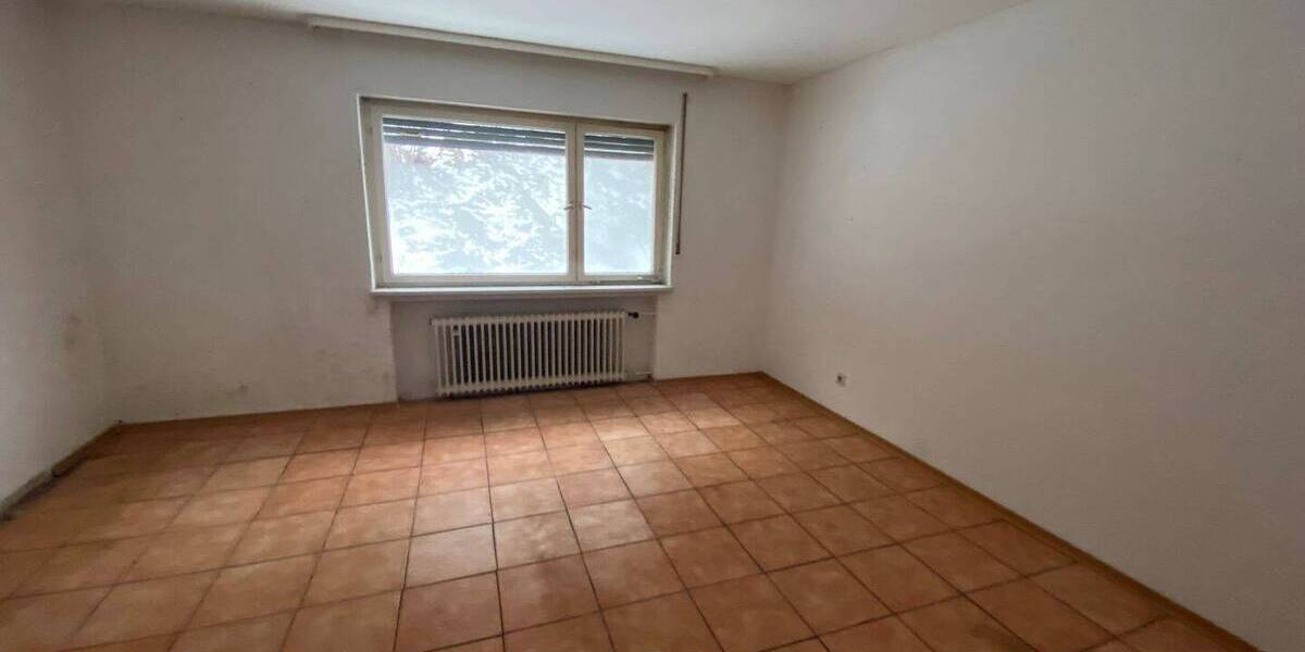 Mehrfamilienhaus, Wohnhaus Oppenau Lierbach - 9 Zimmer, 209 m&sup2;, 189.000&euro; | Angebot:26160285