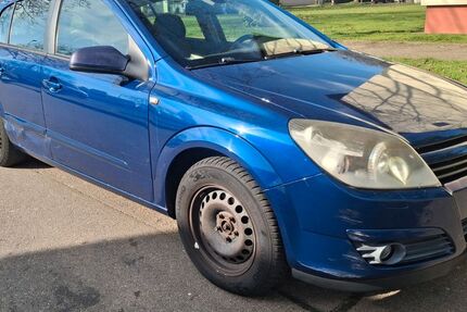Opel Astra 192.000 km 1.699 &euro; Lahr 77933