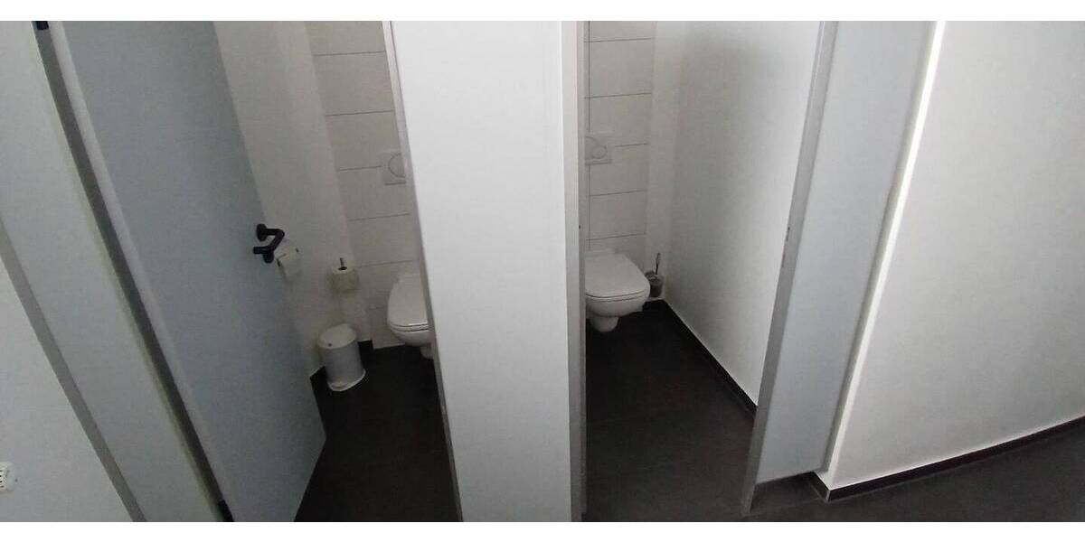 Gewerbeobjekt Offenburg Stadtmitte - 1 Zimmer, 675 m&sup2;, 6.750&euro; | Angebot:25731614