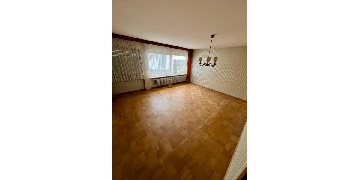 Einfamilienhaus Lahr (Schwarzwald) - 6 Zimmer, 215 m&sup2;, 495.000&euro; | Angebot:26115174