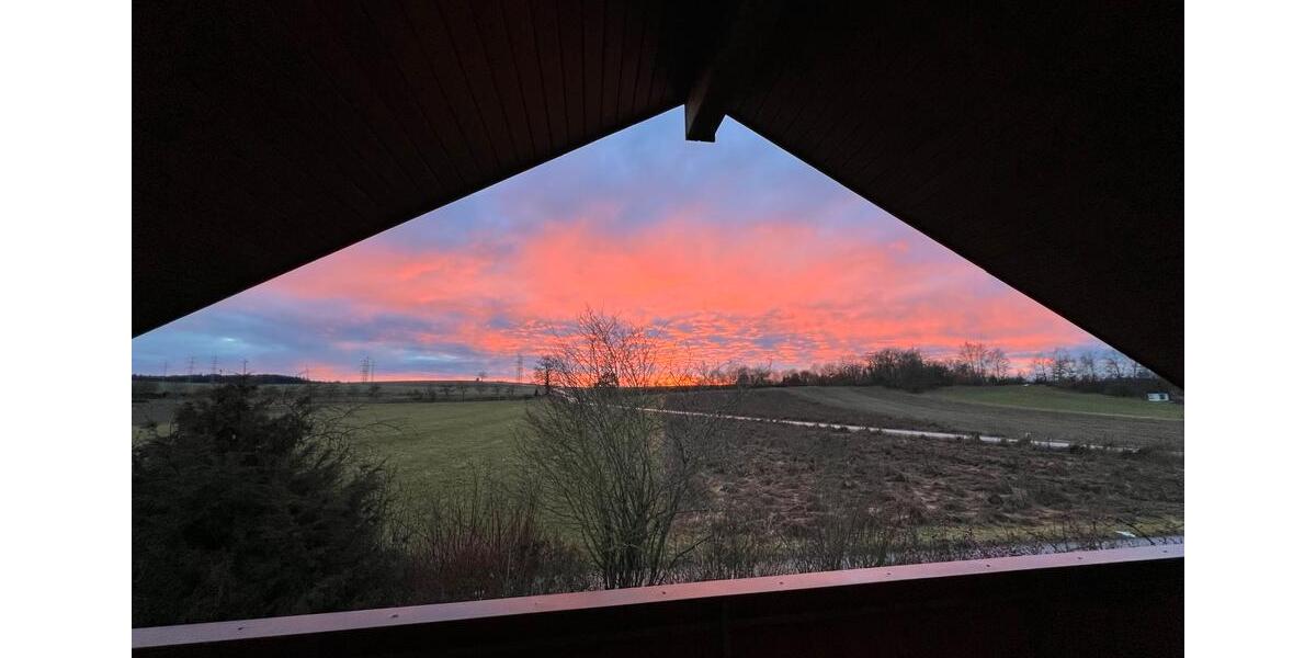 Dachgeschoßwohnung Offenburg - 4 Zimmer, 110 m&sup2;, 1.250&euro; | Angebot:25333085