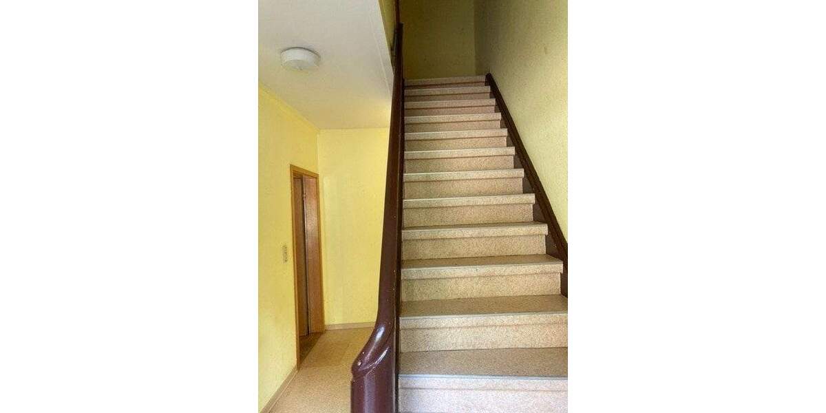 Reihenmittelhaus Lahr - 5 Zimmer, 143 m&sup2;, 270.000&euro; | Angebot:25703643