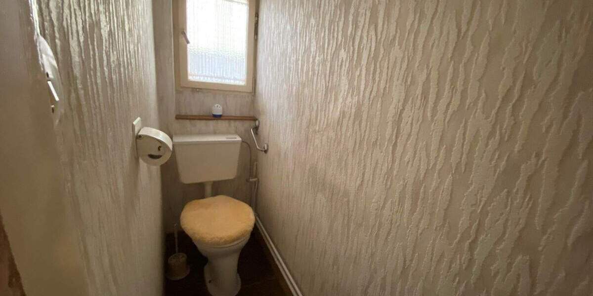 Mehrfamilienhaus, Wohnhaus Bad Peterstal-Griesbach Bad Peterstal - 9 Zimmer, 152 m&sup2;, 150.000&euro; | Angebot:25746471