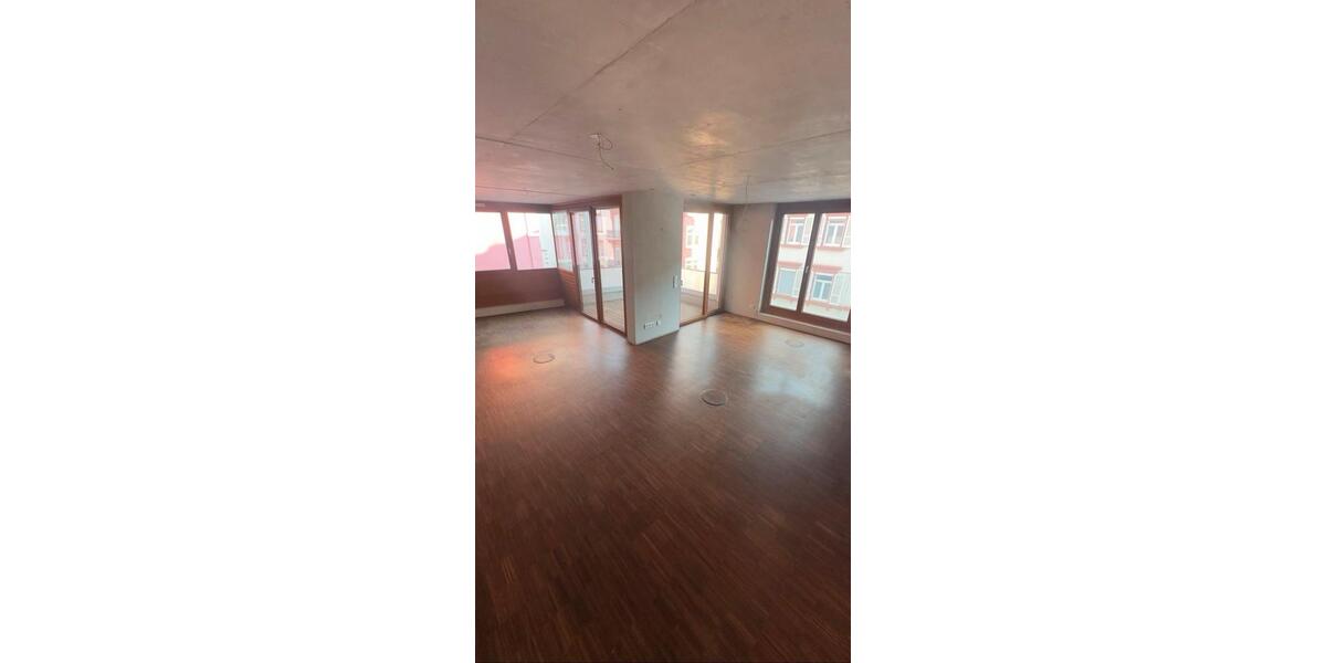 Etagenwohnung Offenburg Rammersweier - 3 Zimmer, 82 m&sup2;, 1.400&euro; | Angebot:25935946