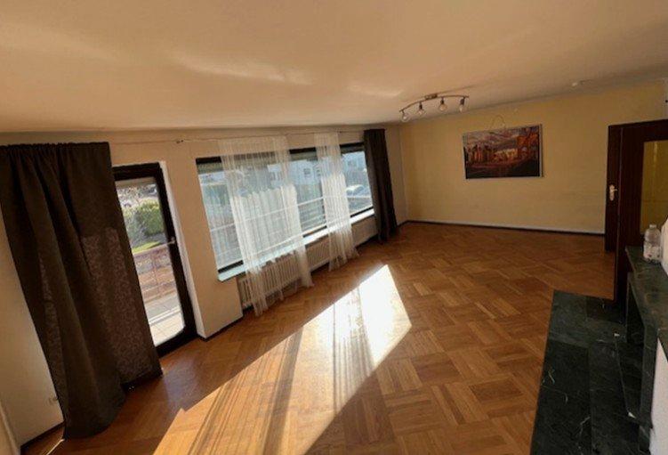 Etagenwohnung Bühl - 5 Zimmer, 120 m&sup2;, 370.000&euro; | Angebot:26956289