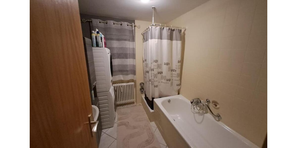 Etagenwohnung Lahr (Schwarzwald) - 4 Zimmer, 100 m&sup2;, 960&euro; | Angebot:25896089