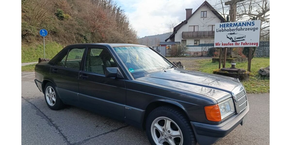 Mercedes-Benz 190 366.500 km 3.200 &euro; Zell a.H. 77736