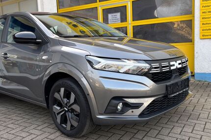 Dacia Sandero 24.000 km 14.380 &euro; Lahr 77933