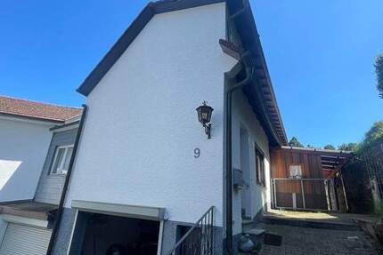 Haus Bühlertal - 8 Zimmer, 122 m&sup2;, 199.000&euro; | Angebot:25776345