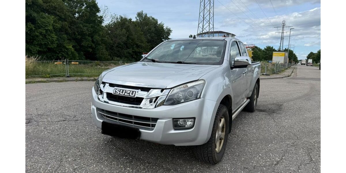 Isuzu D-Max 251.000 km 9.499 &euro; lahr 77933