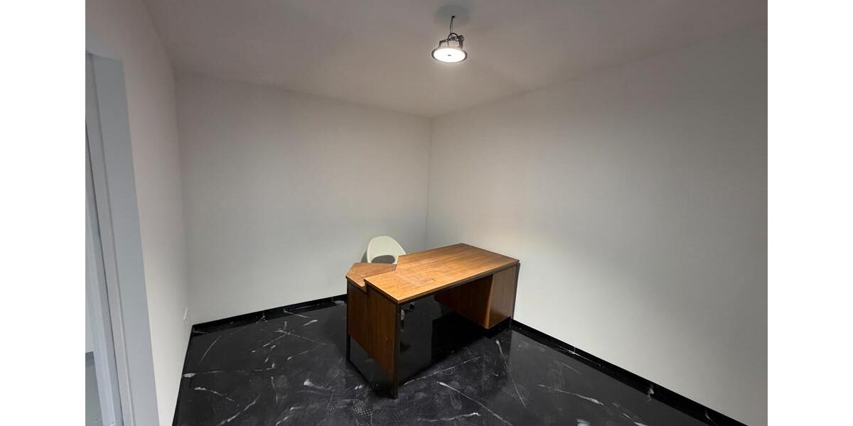 Gewerbeobjekt Lahr (Schwarzwald) - 2.500&euro; | Angebot:25959006