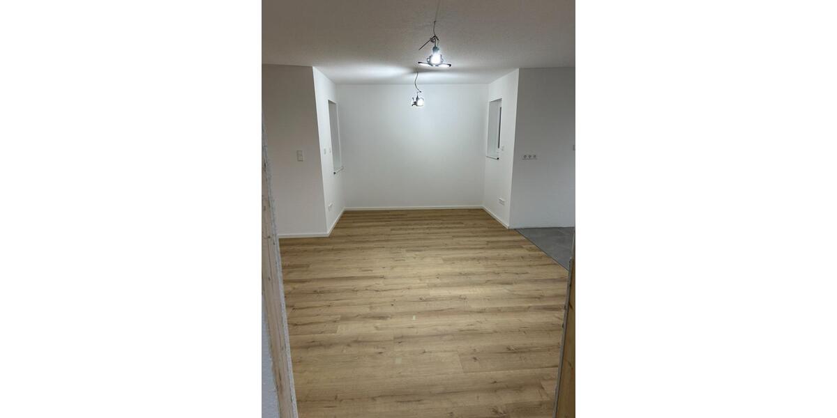 Erdgeschoßwohnung Rheinau - 3 Zimmer, 85 m&sup2;, 910&euro; | Angebot:25308138