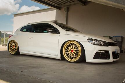 VW Scirocco 116.000 km 19.999 &euro; Oberharmersbach 77784