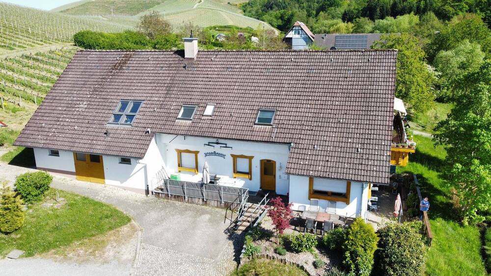 Mehrfamilienhaus, Wohnhaus Durbach - 1 Zimmer, 420 m&sup2;, 1.250.000&euro; | Angebot:26393061