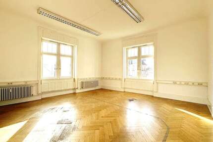 Gewerbeobjekt Lahr/Schwarzwald Schwarzwald - 1.305&euro; | Angebot:25930675