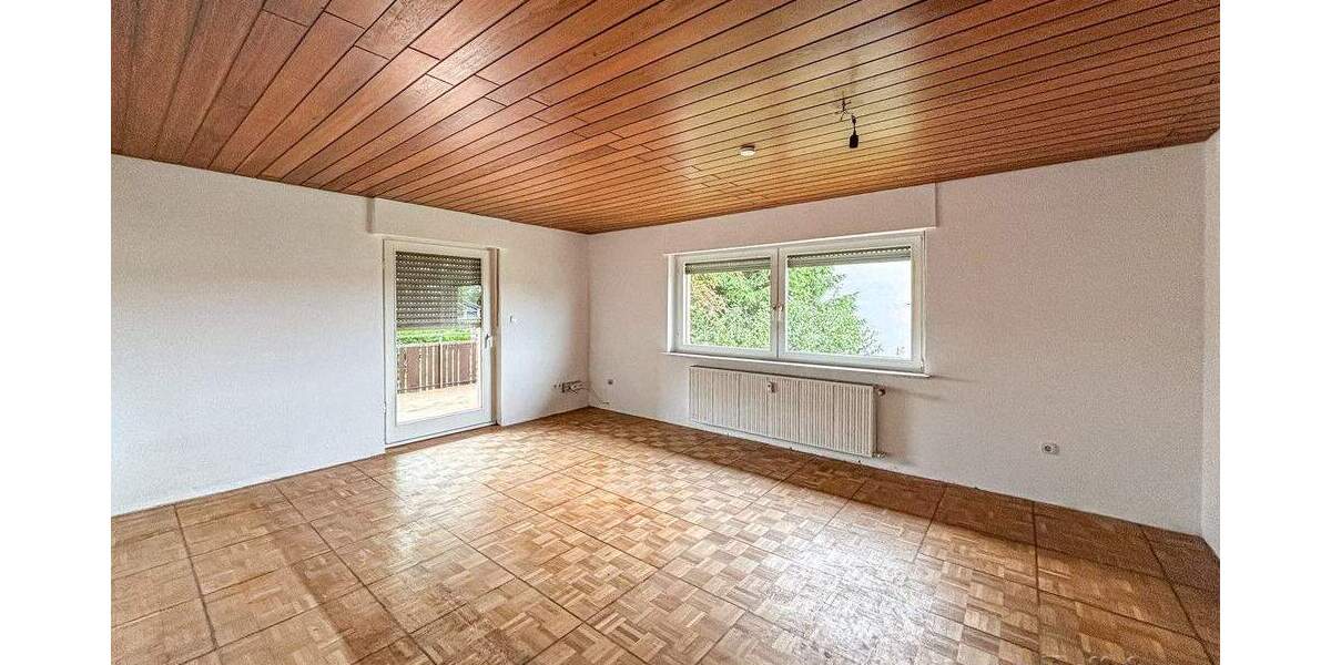 Mehrfamilienhaus, Wohnhaus Hohberg / Hofweier Hofweier - 9 Zimmer, 155 m&sup2;, 399.000&euro; | Angebot:25694407