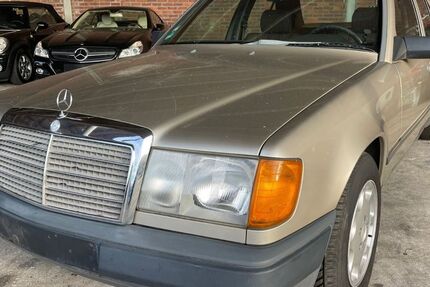 Mercedes-Benz 200 254.600 km 1.999 &euro; Herbolzheim 79336