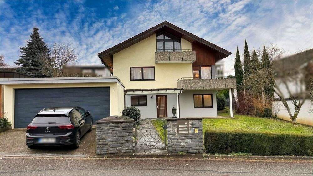 Mehrfamilienhaus, Wohnhaus Offenburg Nordoststadt - 9 Zimmer, 241 m&sup2;, 790.000&euro; | Angebot:25834709