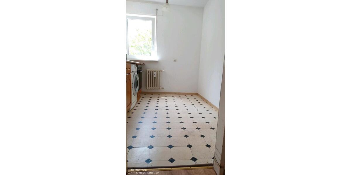 Etagenwohnung Lahr (Schwarzwald) - 2 Zimmer, 60 m&sup2;, 950&euro; | Angebot:26519363