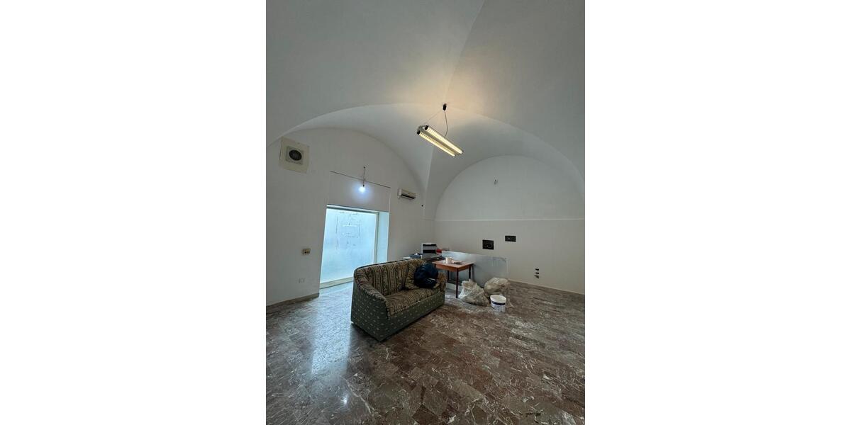 Etagenwohnung Lahr (Schwarzwald) - 2 Zimmer, 65 m&sup2;, 75.000&euro; | Angebot:26192268