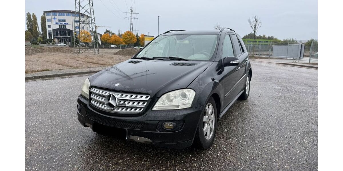 Mercedes-Benz ML 280 290.000 km 3.199 &euro; lahr 77933