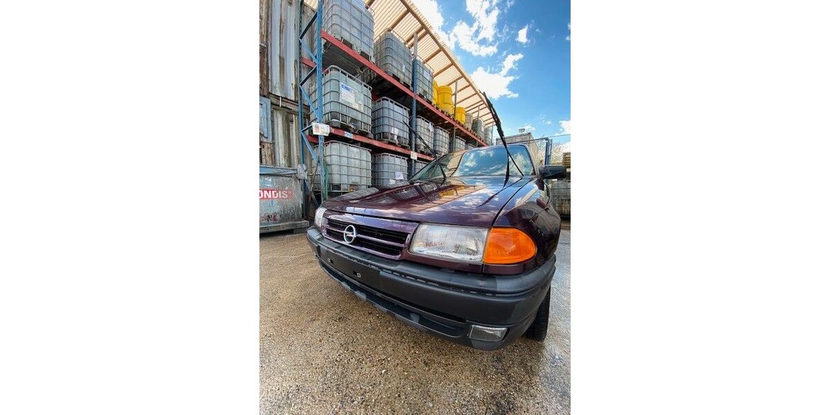 Opel Astra 47.311 km 800 &euro; Achern-Mösbach 77855