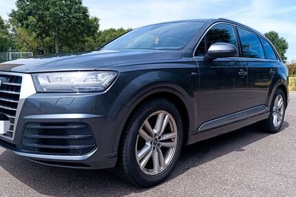 Audi Q7 160.000 km 30.900 &euro; Offenburg 77652