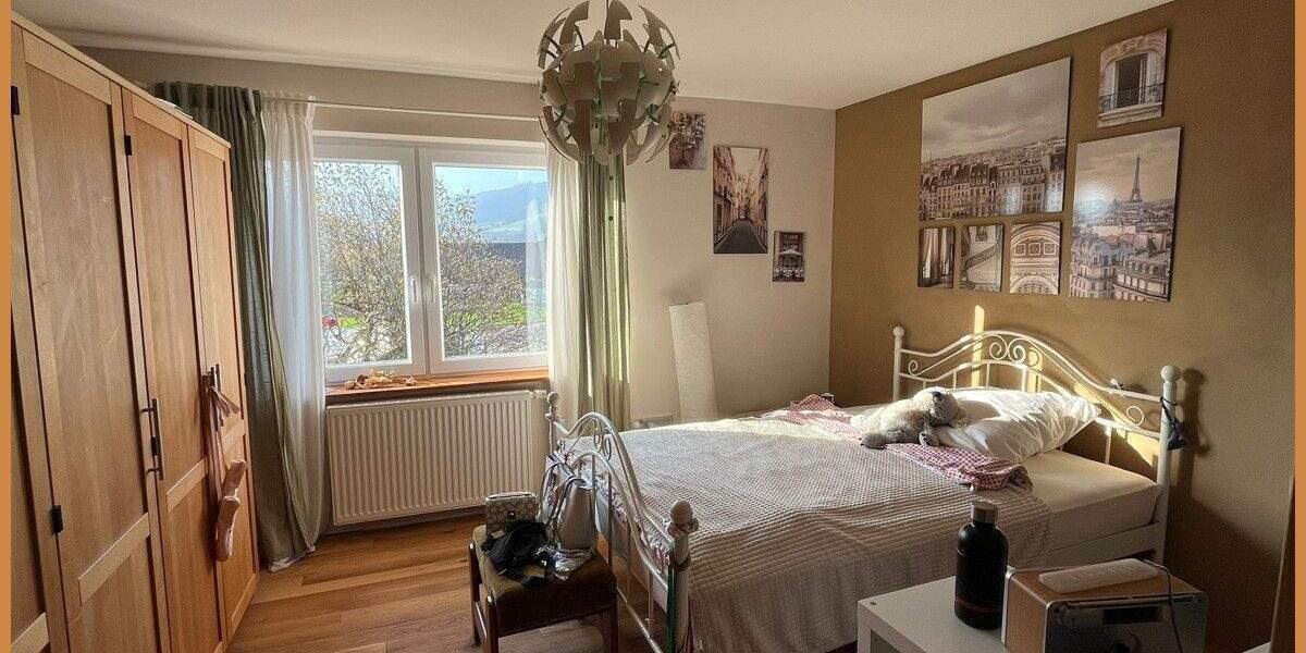 Mehrfamilienhaus, Wohnhaus Biberach - 8 Zimmer, 199 m&sup2;, 559.000&euro; | Angebot:25774654